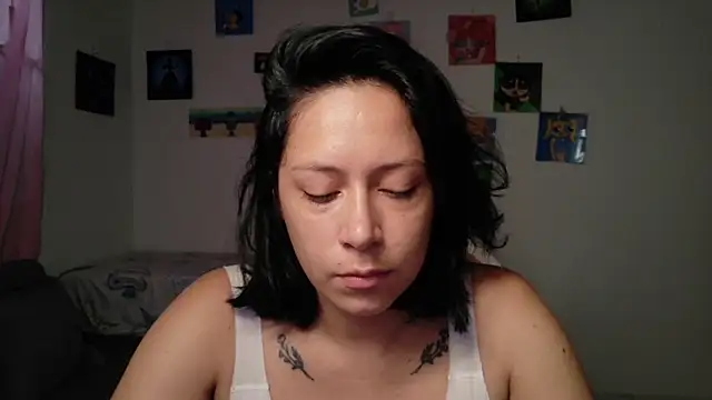 MommyMiaWs online show from 4, 6, 2026