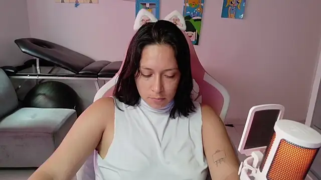 MommyMiaWs online show from 20, 6, 2026