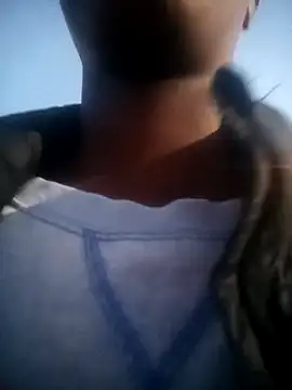 sluttylaura21 online show from 28, 11, 2025