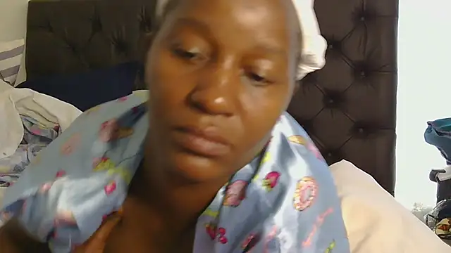 sluttylaura21 online show from 2, 2, 2026