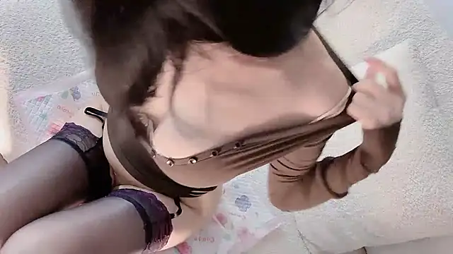 Snapshot of Serena-AU chatting on 28, 9, 2025 Serena-AU online show from 28, 9, 2025