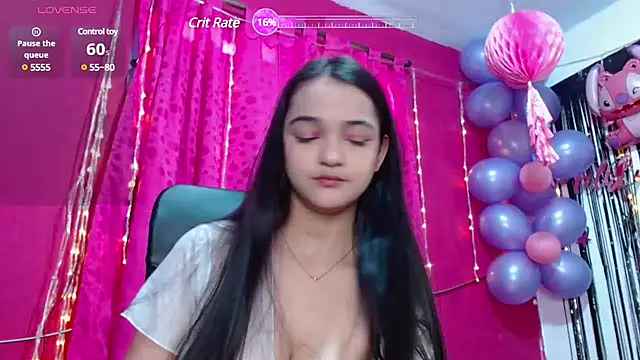 Snapshot of monica_little23 chatting on 2, 2, 2025 monica little23 online show from 2, 2, 2025