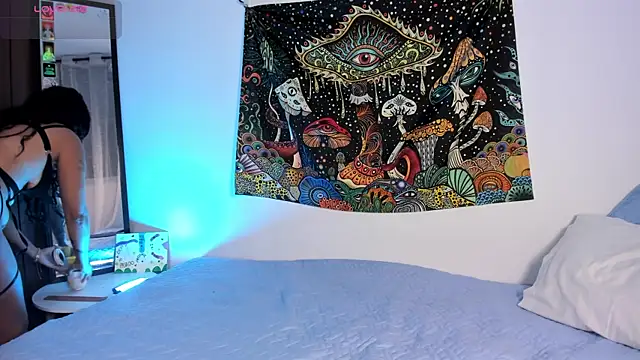 emilybae  online show from 9, 10, 2025