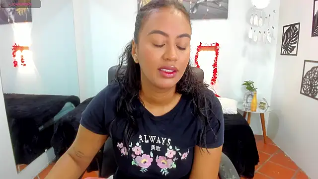 Snapshot of tracycum chatting on 16, 2, 2025 tracycum online show from 16, 2, 2025