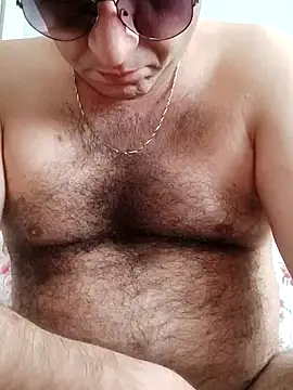 Snapshot of fraud705 chatting on 9, 10, 2025 fraud705 online show from 9, 10, 2025