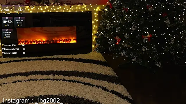 Snapshot of Masha_2002 chatting on 25, 12, 2024 Masha 2002 online show from 25, 12, 2024