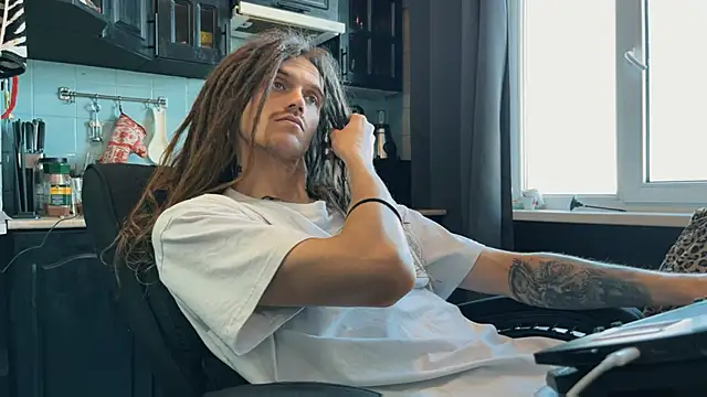 Snapshot of TechnoJesus chatting on 8, 1, 2026 TechnoJesus online show from 8, 1, 2026