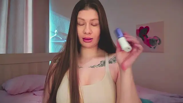 JuicyHelenX online show from 7, 3, 2026