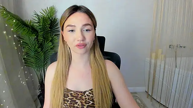 Snapshot of GracefulLook chatting on 17, 1, 2025 GracefulLook online show from 17, 1, 2025