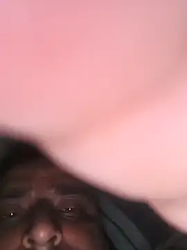 Snapshot of rajstrip12650 chatting on 4, 10, 2025 rajstrip12650 online show from 4, 10, 2025