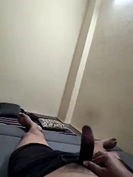 Snapshot of rajstrip12650 chatting on 20, 11, 2025 rajstrip12650 online show from 20, 11, 2025