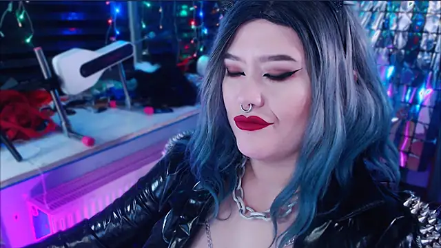 wickedxqueen online show from 27, 1, 2025