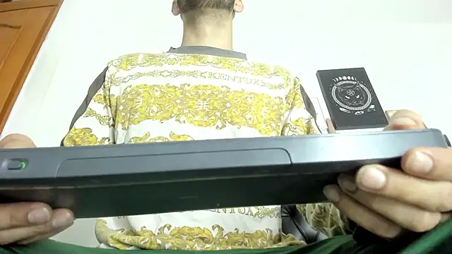 JohanyLatino online show from 13, 2, 2025