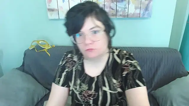 EverlyRays online show from 5, 3, 2025