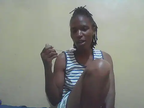 Snapshot of Smillie_prety chatting on 16, 11, 2025 Smillie prety online show from 16, 11, 2025