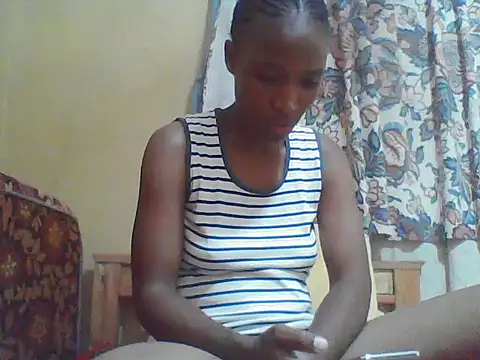 Snapshot of Smillie_prety chatting on 12, 6, 2026 Smillie prety online show from 12, 6, 2026