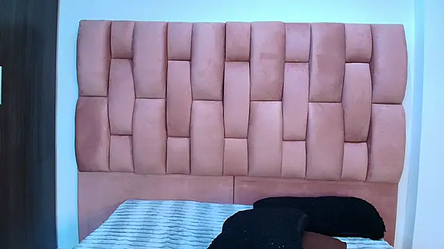 JuliKim  online show from 21, 2, 2026