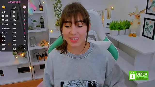  Eliizabeth  online show from 22, 3, 2025