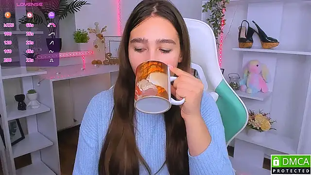  Eliizabeth  online show from 7, 11, 2025