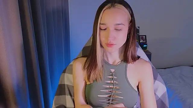 Snapshot of shey1i chatting on 20, 12, 2025 shey1i online show from 20, 12, 2025