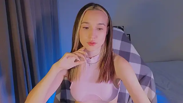 Snapshot of shey1i chatting on 21, 12, 2025 shey1i online show from 21, 12, 2025