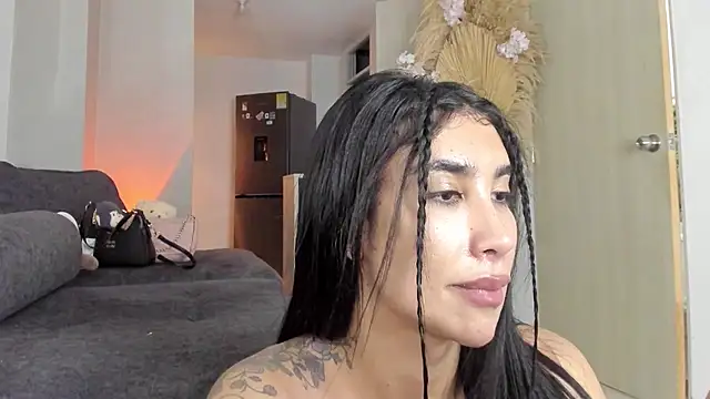 GarciaMilu online show from 3, 5, 2026