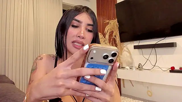 Snapshot of GarciaMilu chatting on 6, 6, 2026 GarciaMilu online show from 6, 6, 2026