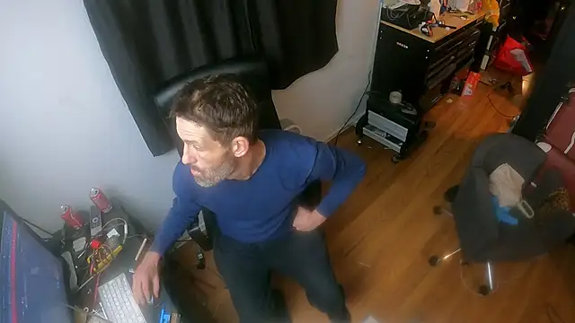 Snapshot of leanjamesdean chatting on 12, 1, 2026 leanjamesdean online show from 12, 1, 2026