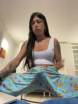 Snapshot of missdirtyhot_ chatting on 12, 2, 2025 missdirtyhot online show from 12, 2, 2025