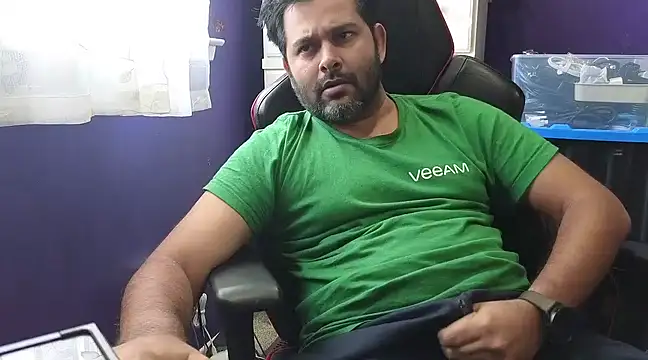 Snapshot of Sakhtlaundaz chatting on 3, 12, 2024 Sakhtlaundaz online show from 3, 12, 2024