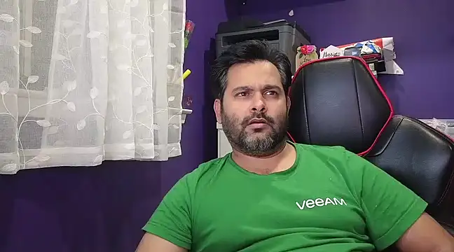 Snapshot of Sakhtlaundaz chatting on 3, 12, 2024 Sakhtlaundaz online show from 3, 12, 2024