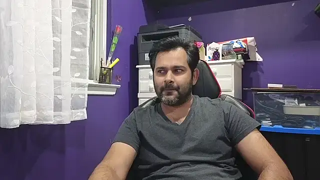 Snapshot of Sakhtlaundaz chatting on 14, 12, 2024 Sakhtlaundaz online show from 14, 12, 2024