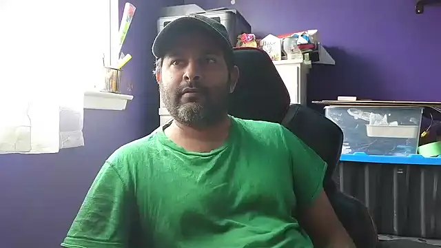 Snapshot of Sakhtlaundaz chatting on 10, 1, 2025 Sakhtlaundaz online show from 10, 1, 2025