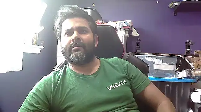 Snapshot of Sakhtlaundaz chatting on 24, 1, 2025 Sakhtlaundaz online show from 24, 1, 2025