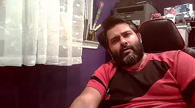 Snapshot of Sakhtlaundaz chatting on 3, 2, 2025 Sakhtlaundaz online show from 3, 2, 2025