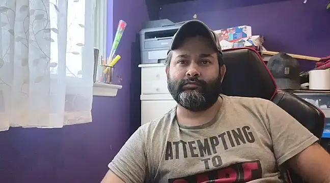 Snapshot of Sakhtlaundaz chatting on 10, 2, 2025 Sakhtlaundaz online show from 10, 2, 2025