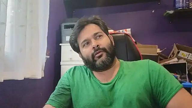 Snapshot of Sakhtlaundaz chatting on 15, 9, 2025 Sakhtlaundaz online show from 15, 9, 2025