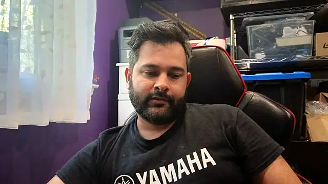 Snapshot of Sakhtlaundaz chatting on 21, 10, 2025 Sakhtlaundaz online show from 21, 10, 2025