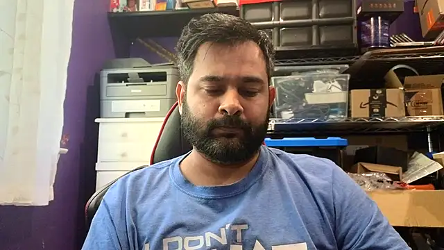 Snapshot of Sakhtlaundaz chatting on 26, 10, 2025 Sakhtlaundaz online show from 26, 10, 2025