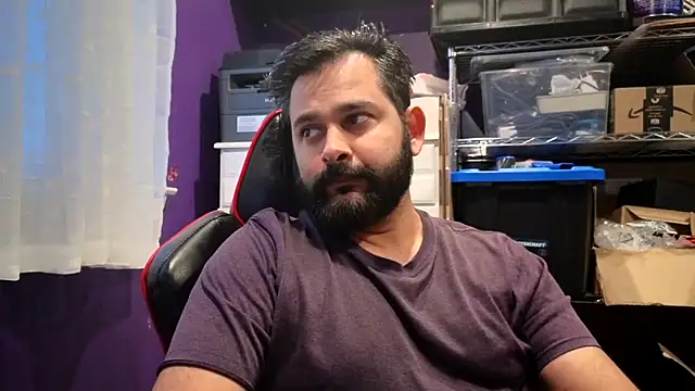 Snapshot of Sakhtlaundaz chatting on 19, 11, 2025 Sakhtlaundaz online show from 19, 11, 2025