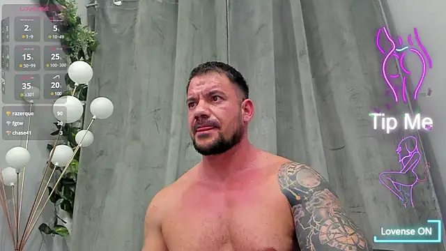 musclemonster31 online show from 3, 3, 2025