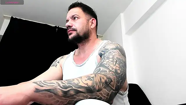 musclemonster31 online show from 21, 12, 2025