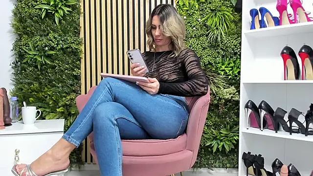 Snapshot of sweetcherry30 chatting on 12, 2, 2026 sweetcherry30 online show from 12, 2, 2026