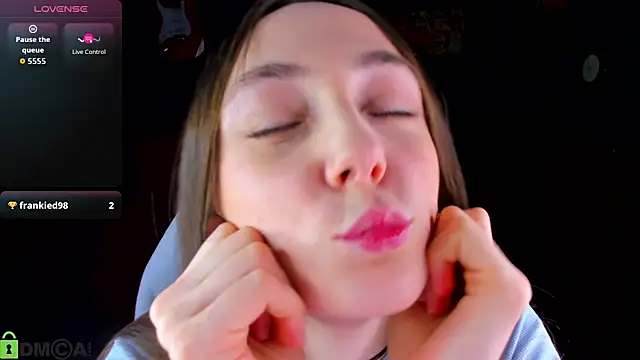 Snapshot of Lexi_Split chatting on 4, 2, 2026 Lexi Split online show from 4, 2, 2026