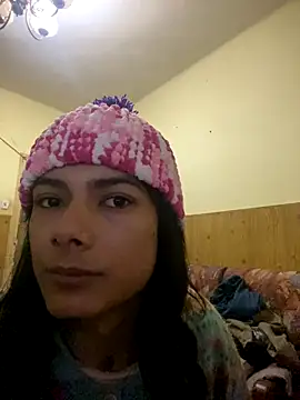 Snapshot of calliemaggotbone chatting on 8, 1, 2026 calliemaggotbone online show from 8, 1, 2026