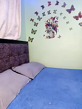 TerryAssqueen254 online show from 4, 2, 2025