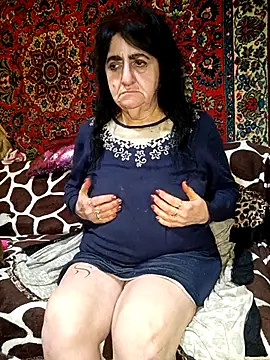 Lovely Lori online show from 24, 2, 2025