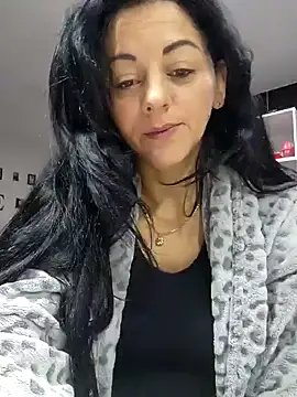 bruneta sexy23 online show from 4, 2, 2025