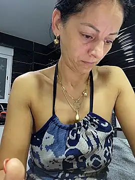 bruneta sexy23 online show from 11, 10, 2025