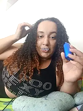 Snapshot of Miss-boobs chatting on 10, 9, 2025 Miss-boobs online show from 10, 9, 2025